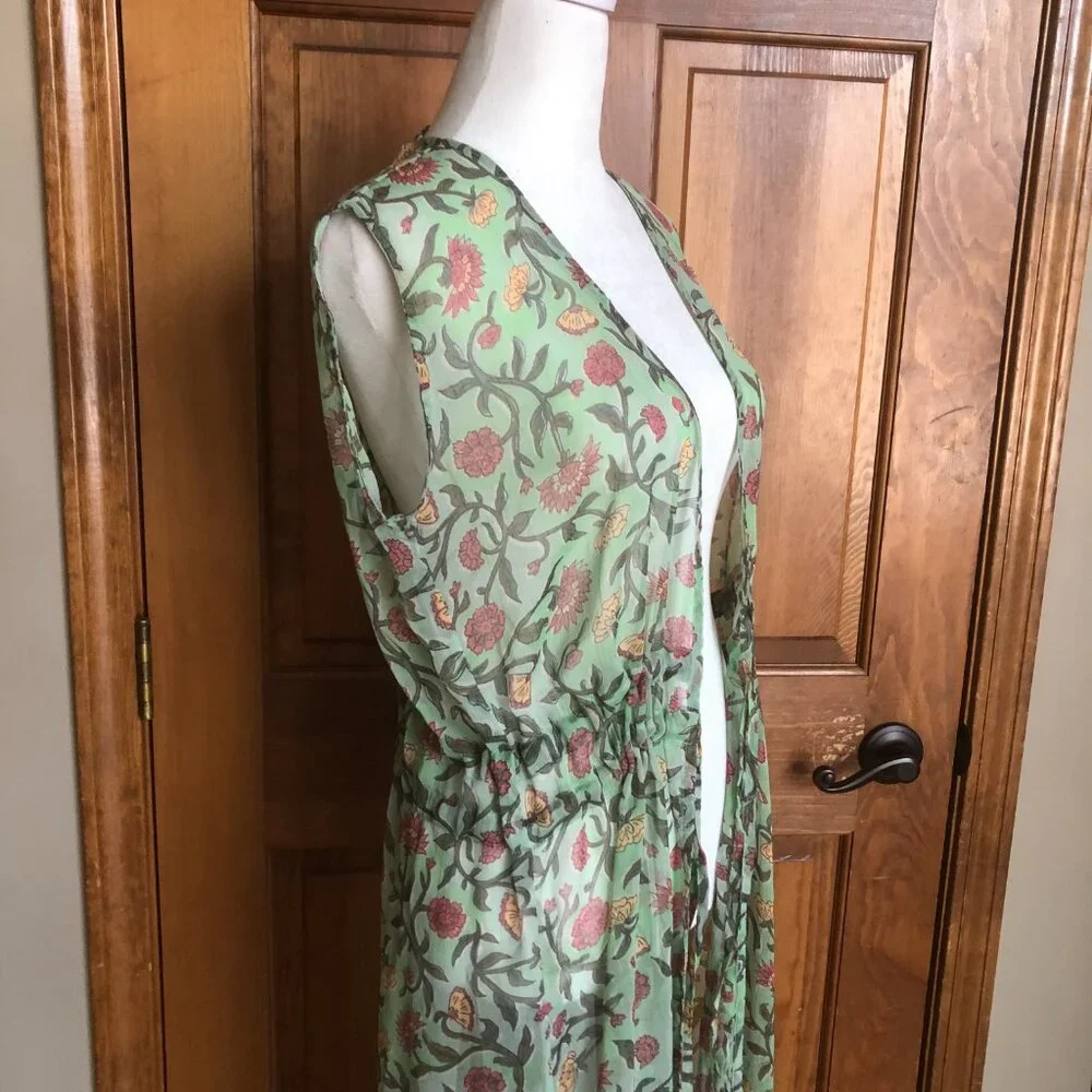 Lauren Conrad OS Sleeveless Mint Green Floral Wrap/Coverup Resort Vacation Swim